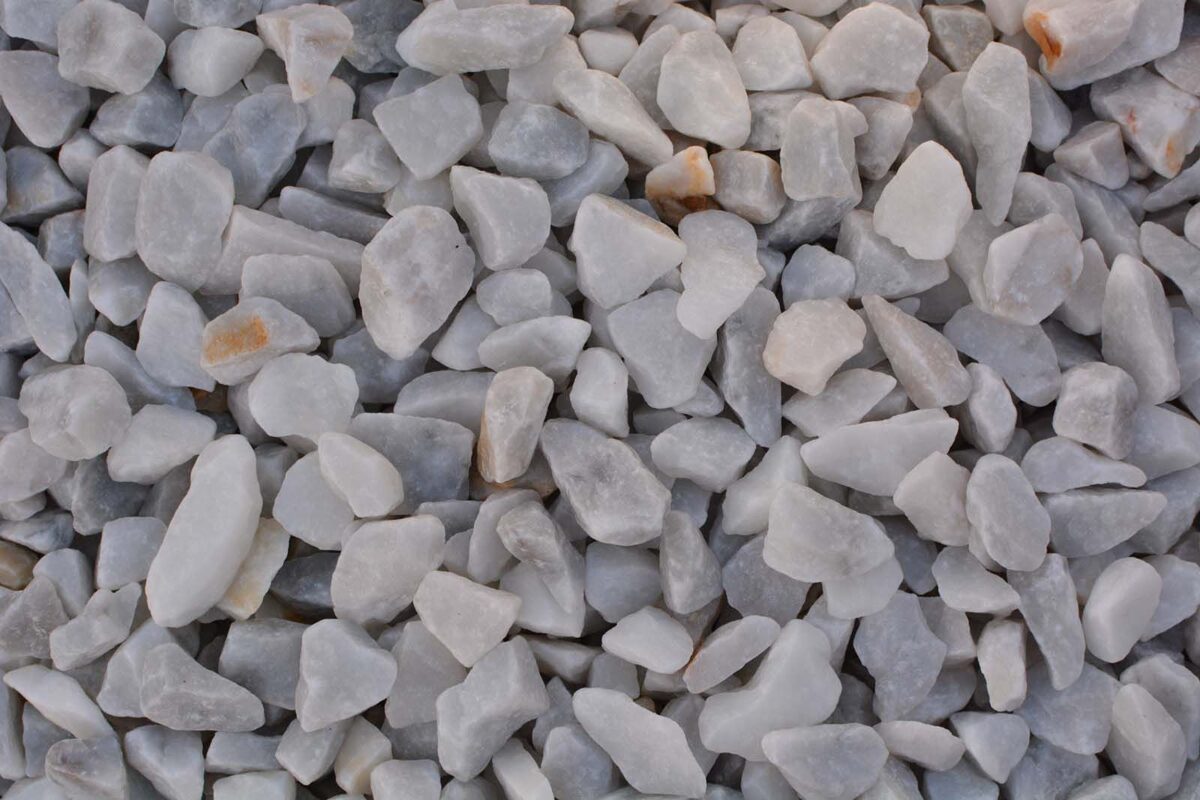 Dekoratīvie akmeņi - šķembas Bianco Carrara , 20kg