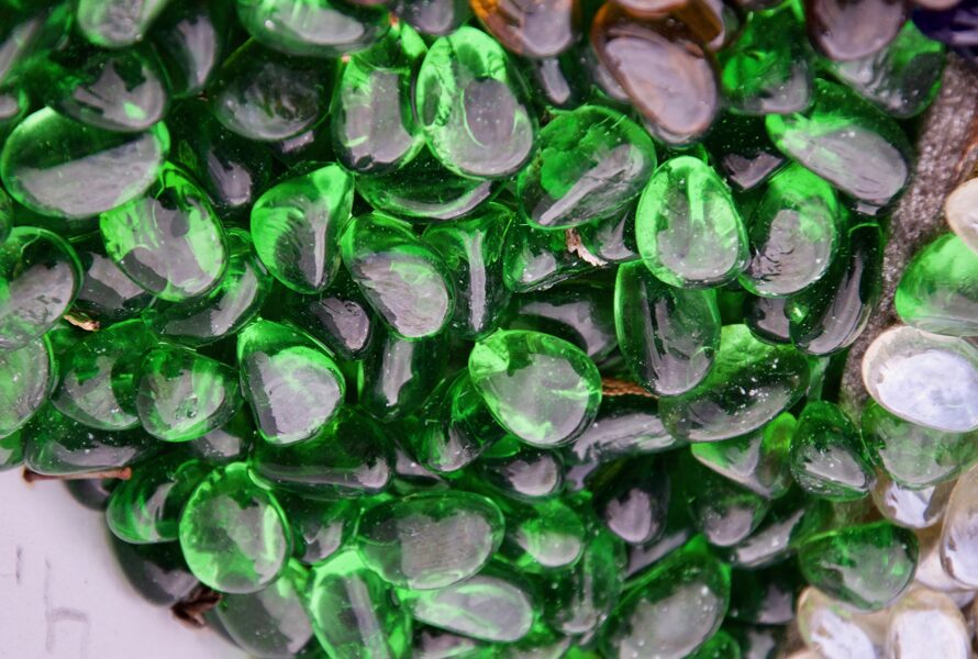 Dekoratīvie akmeņi - stikls Dekoratīvais stikls, green 10-20mm, 1kg