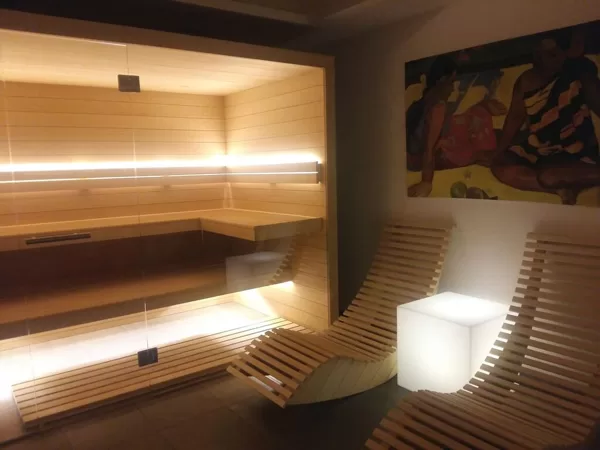 LED galdiņš ''kubik'' pirtī